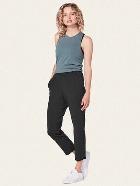 Lululemon Every Moment Pant 26"